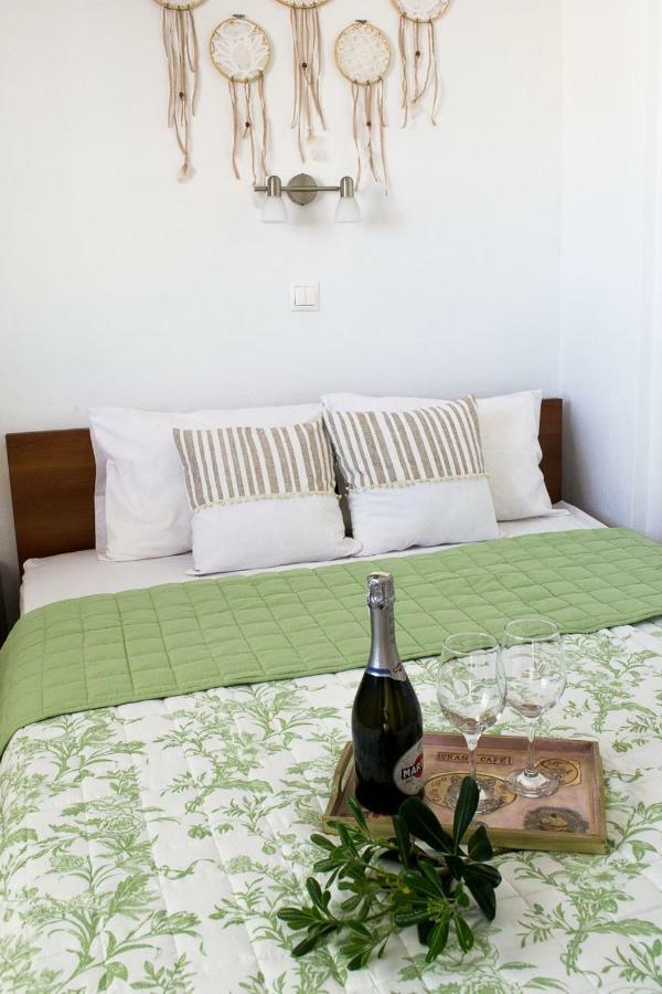 Inspiration Guestroom With Amazing Roof Garden Афины Экстерьер фото